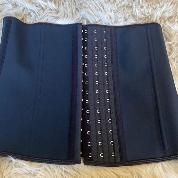 yianna Intimates & Sleepwear Yianna Underbustlatex Sport Girdle